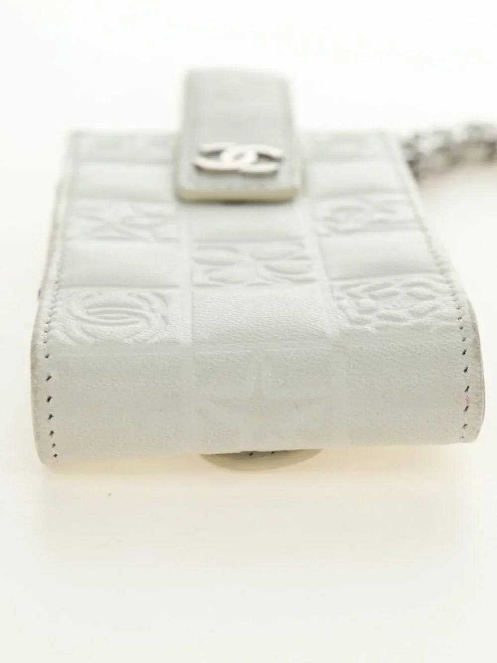 CHANEL icon Chain Shoulder Pouch Lamb Skin White Silver CC Auth 184233A